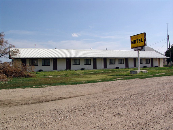 Winona Motel.