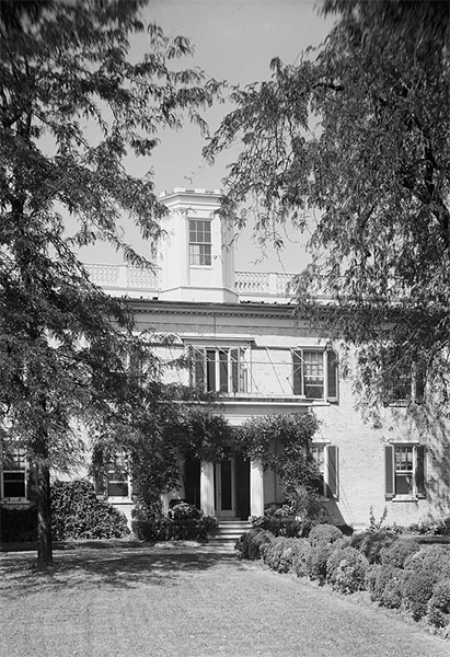 Doughoregan Manor