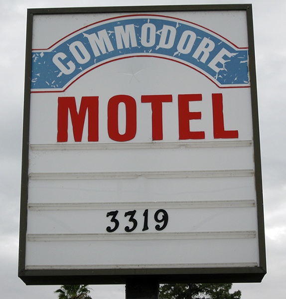 Commodore Motel