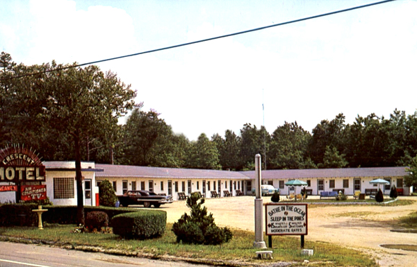 Crescent Motel